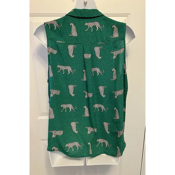 Torrid 3‎ 3X Madison Sleeveless Shirt Kelly Green Leopard Animal Print Women’s - Picture 4 of 6